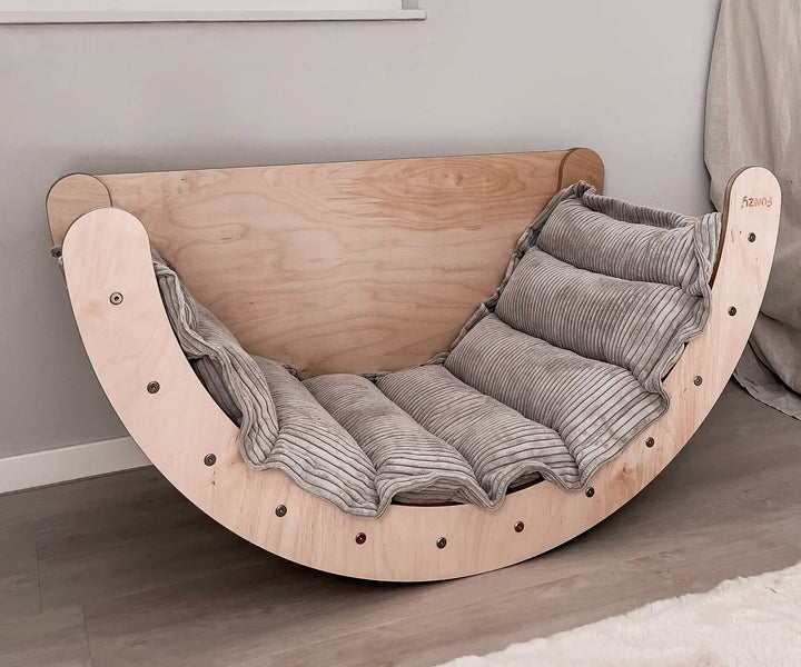 Funzy climbing arch & cushion set