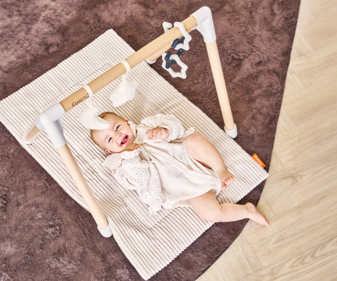 Baby Gym & Tipi Set